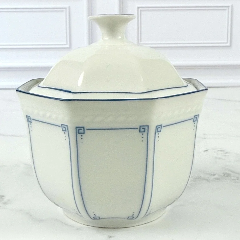 Schirnding Bavaria MCM Blue Greek Key Octogonal Sugar Bowl & Lid